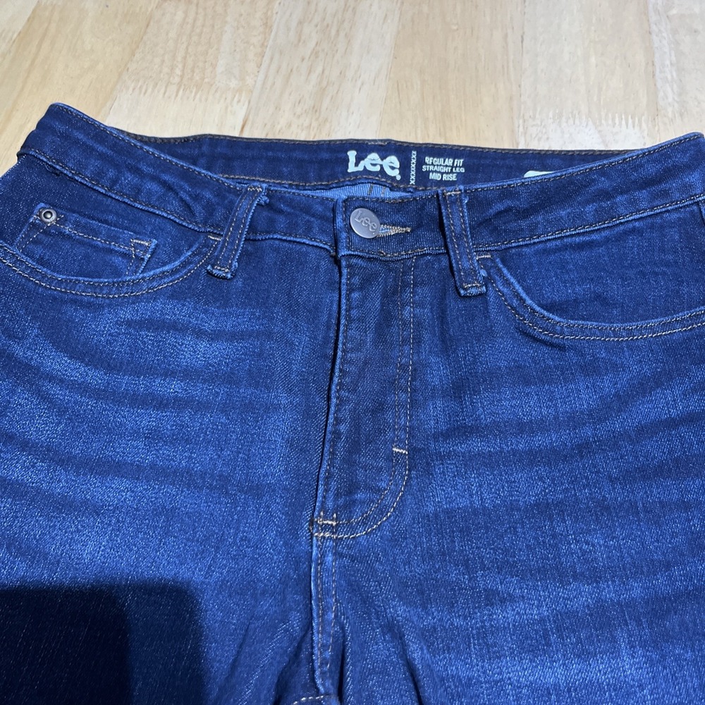 Lee‎ Women's Jean Size 10M Regular Fit Straight Leg Mid Rise